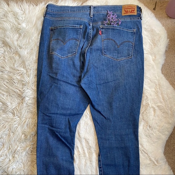 Levi’s 311 Shaping Skinny Jeans NWOT - Picture 3 of 7